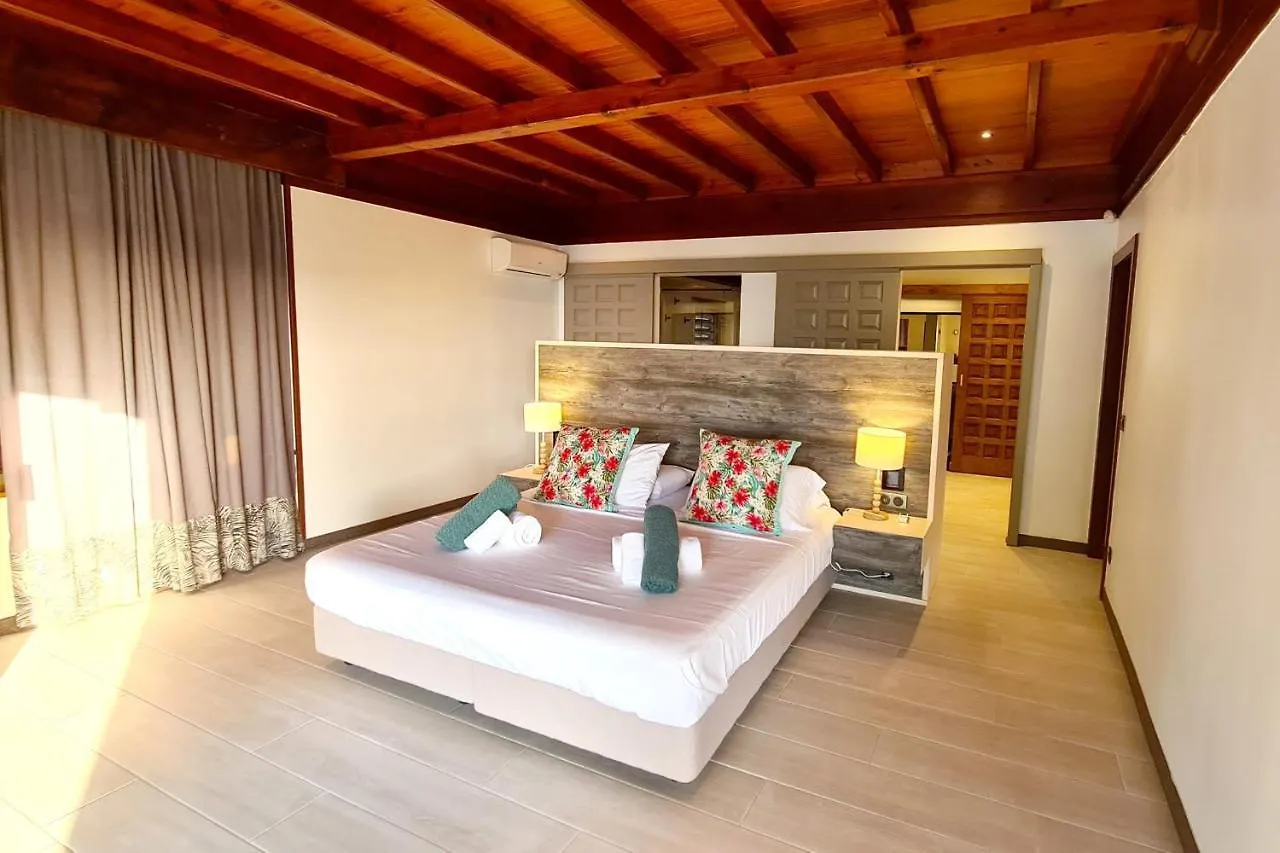 Villa Naki Maharepa 0*,